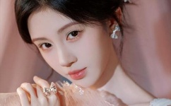 久久性色AV亚洲电影无码